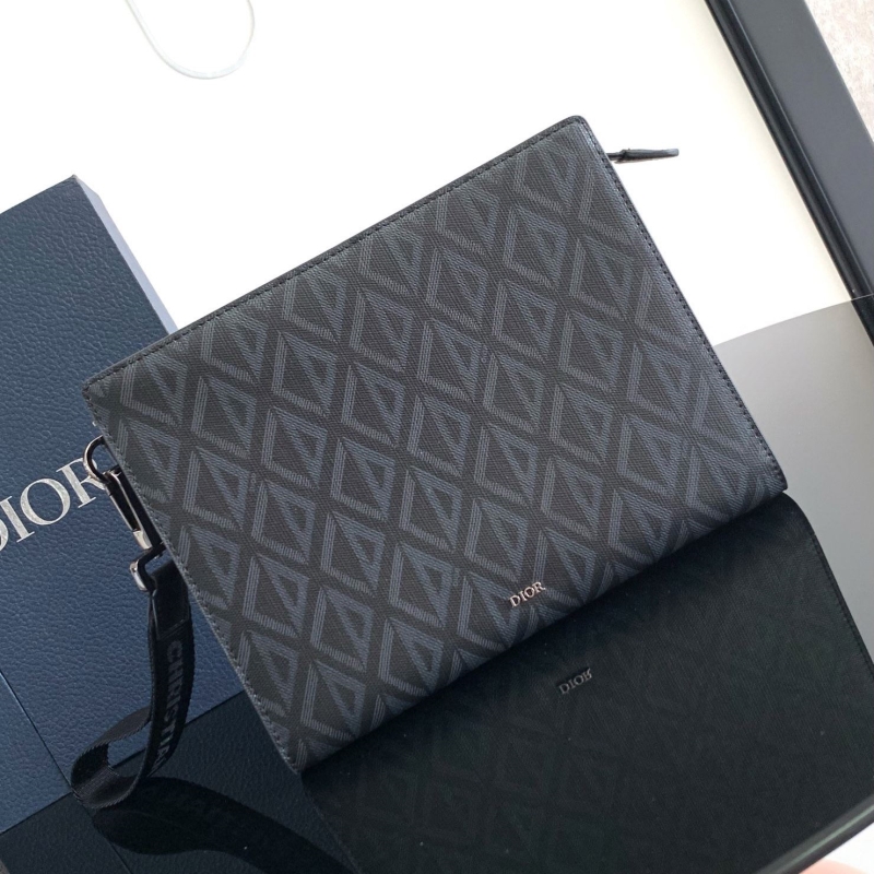 D*or clutch bags